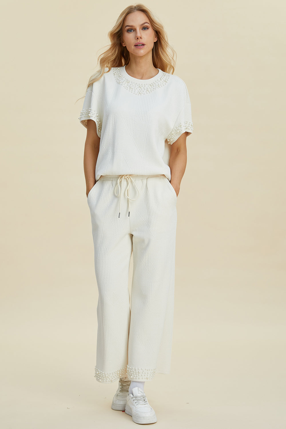 Preorder: Pearl Detail Round Neck Set