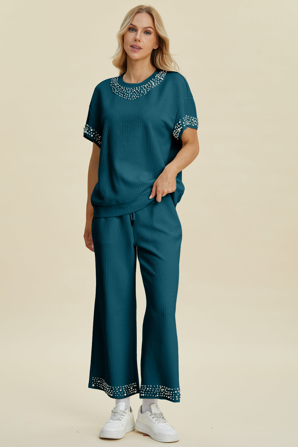 Preorder: Pearl Detail Round Neck Set