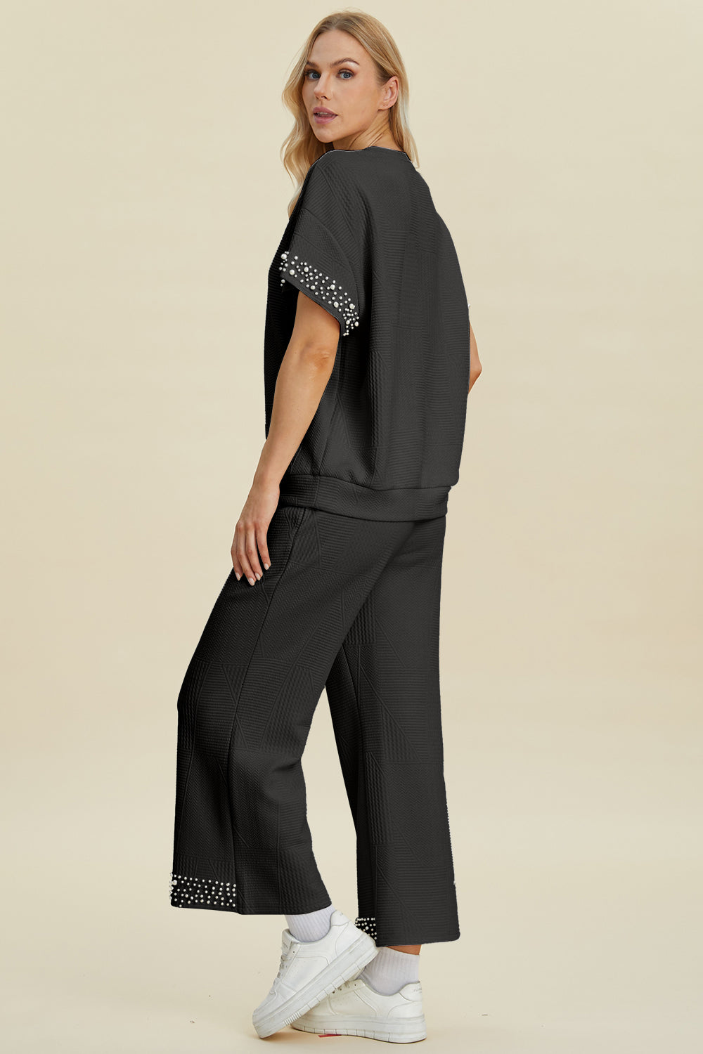 Preorder: Pearl Detail Round Neck Set