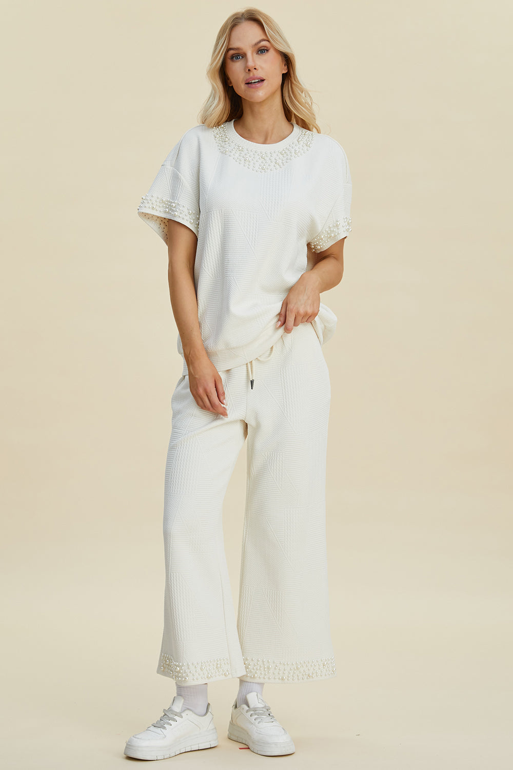 Preorder: Pearl Detail Round Neck Set