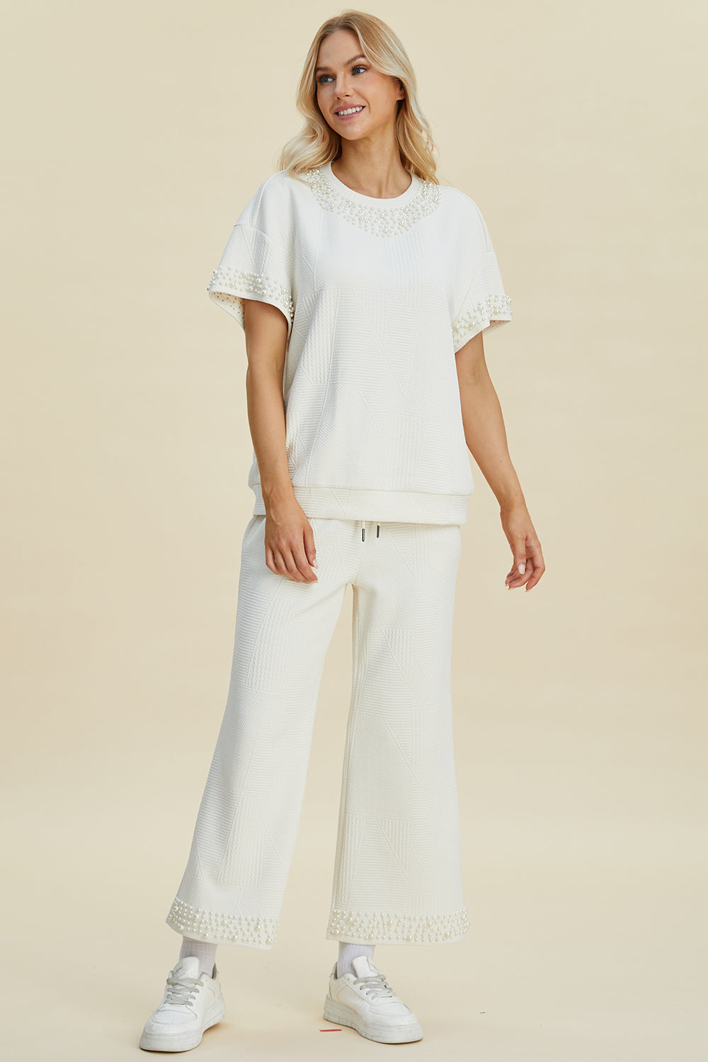 Preorder: Pearl Detail Round Neck Set