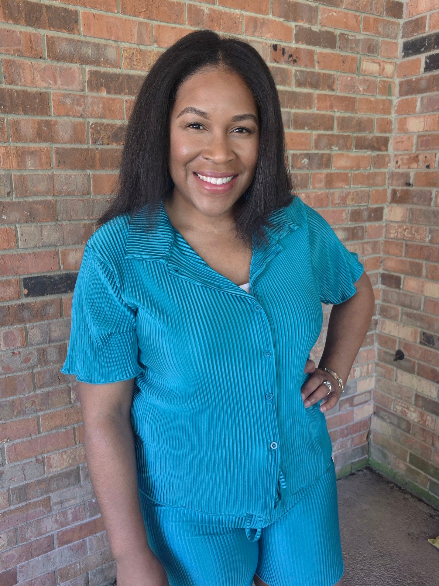 Trendy Crinkled Button-Up Short Sleeve Top and Shorts Set: PEACOCK BLUE