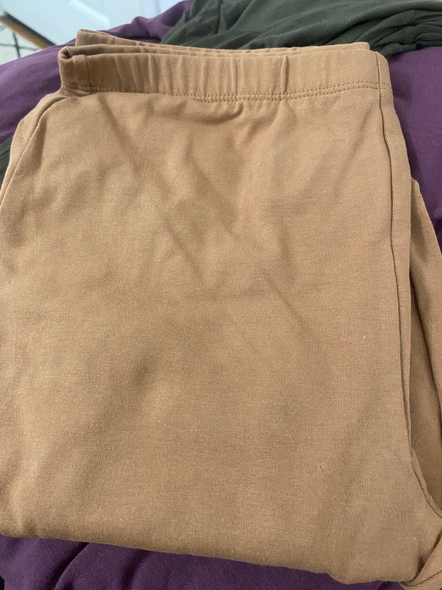 Camel Leggings