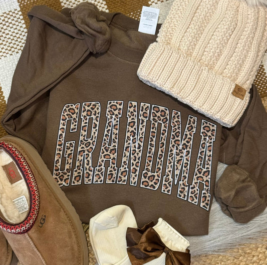 Grandma Leopard Name Sweatshirt