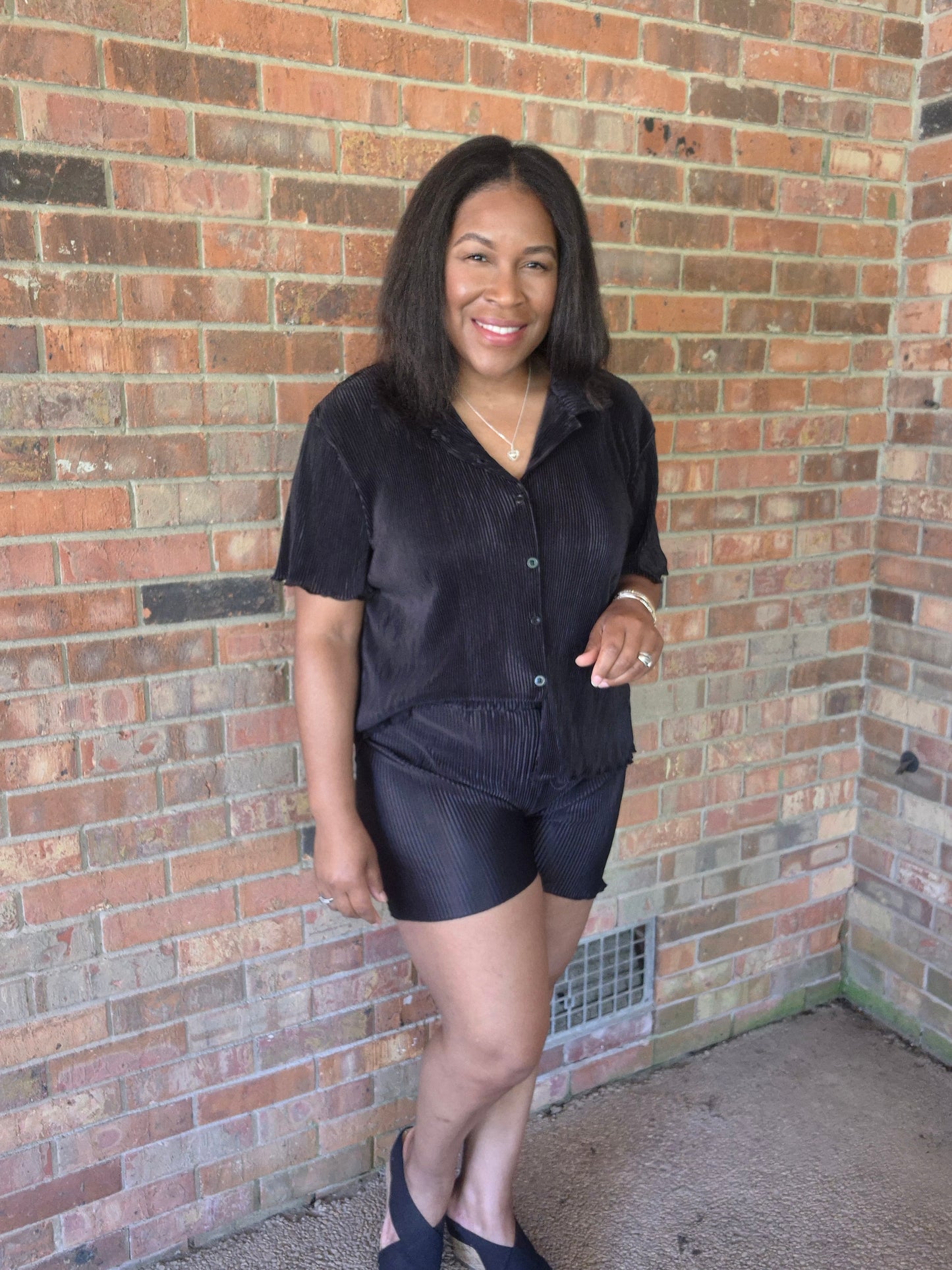 Trendy Crinkled Button-Up Short Sleeve Top and Shorts Set: BLACK