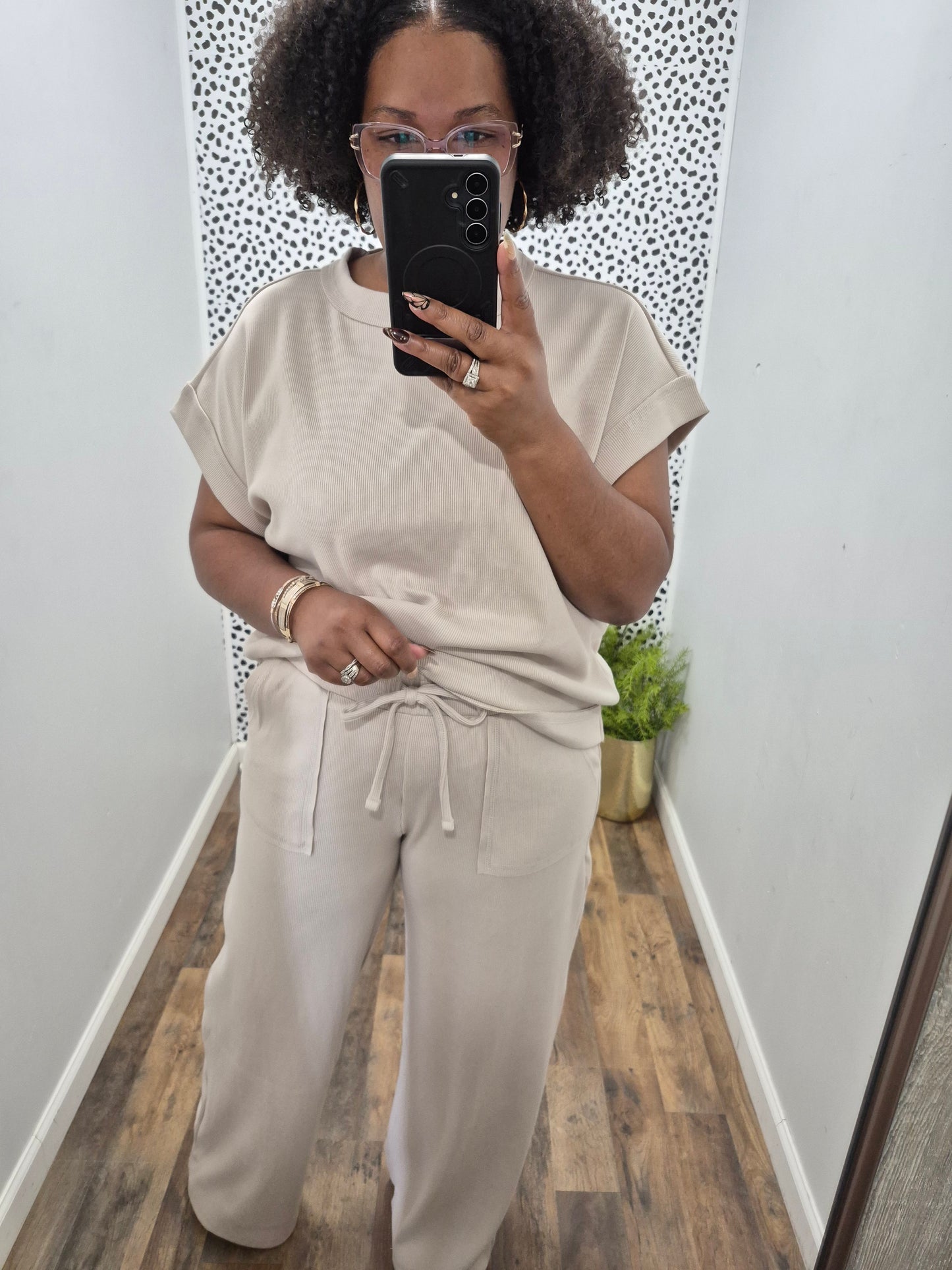 Easy Street Set (Beige)