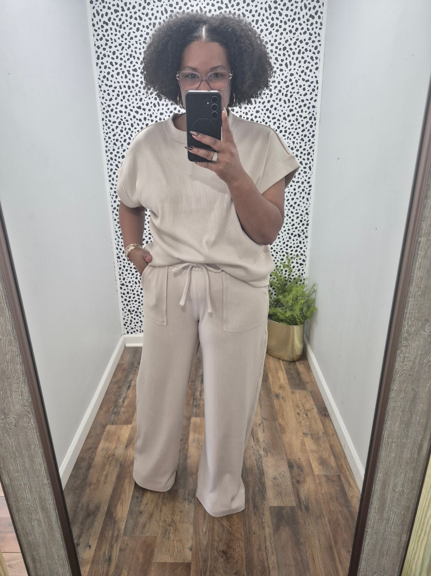 Easy Street Set (Beige)