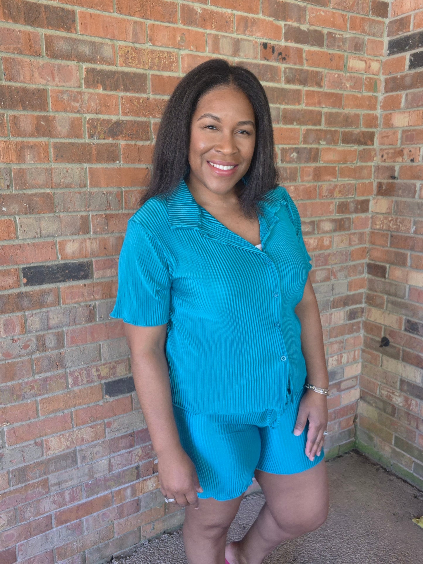 Trendy Crinkled Button-Up Short Sleeve Top and Shorts Set: PEACOCK BLUE