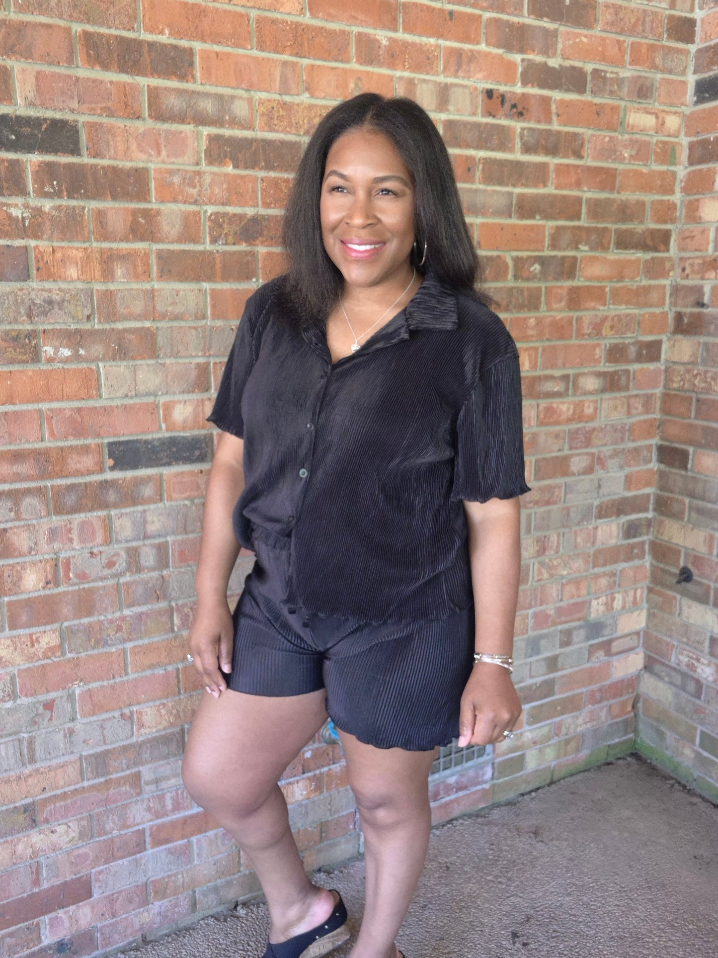 Trendy Crinkled Button-Up Short Sleeve Top and Shorts Set: BLACK
