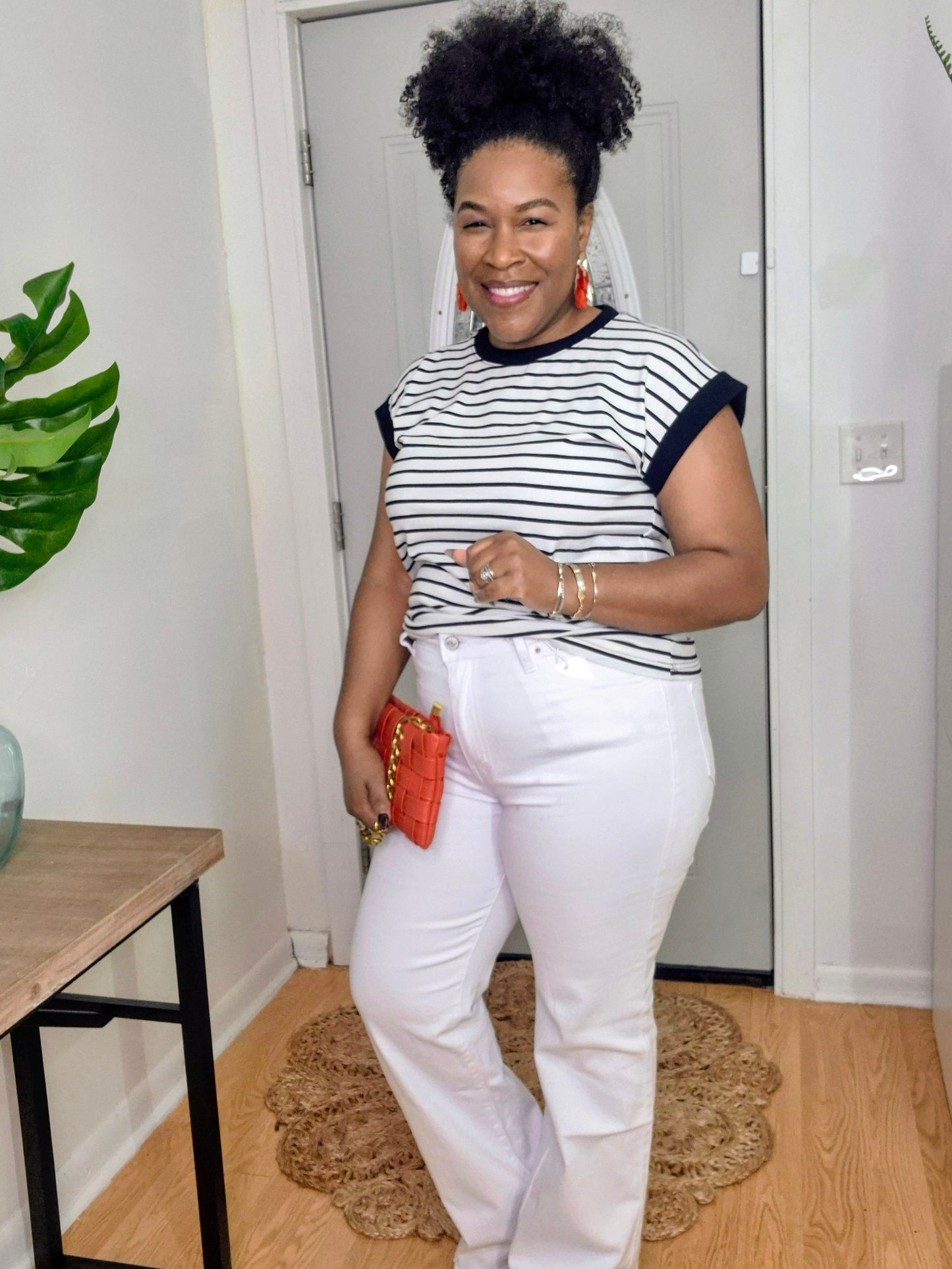 Modern Ease Top