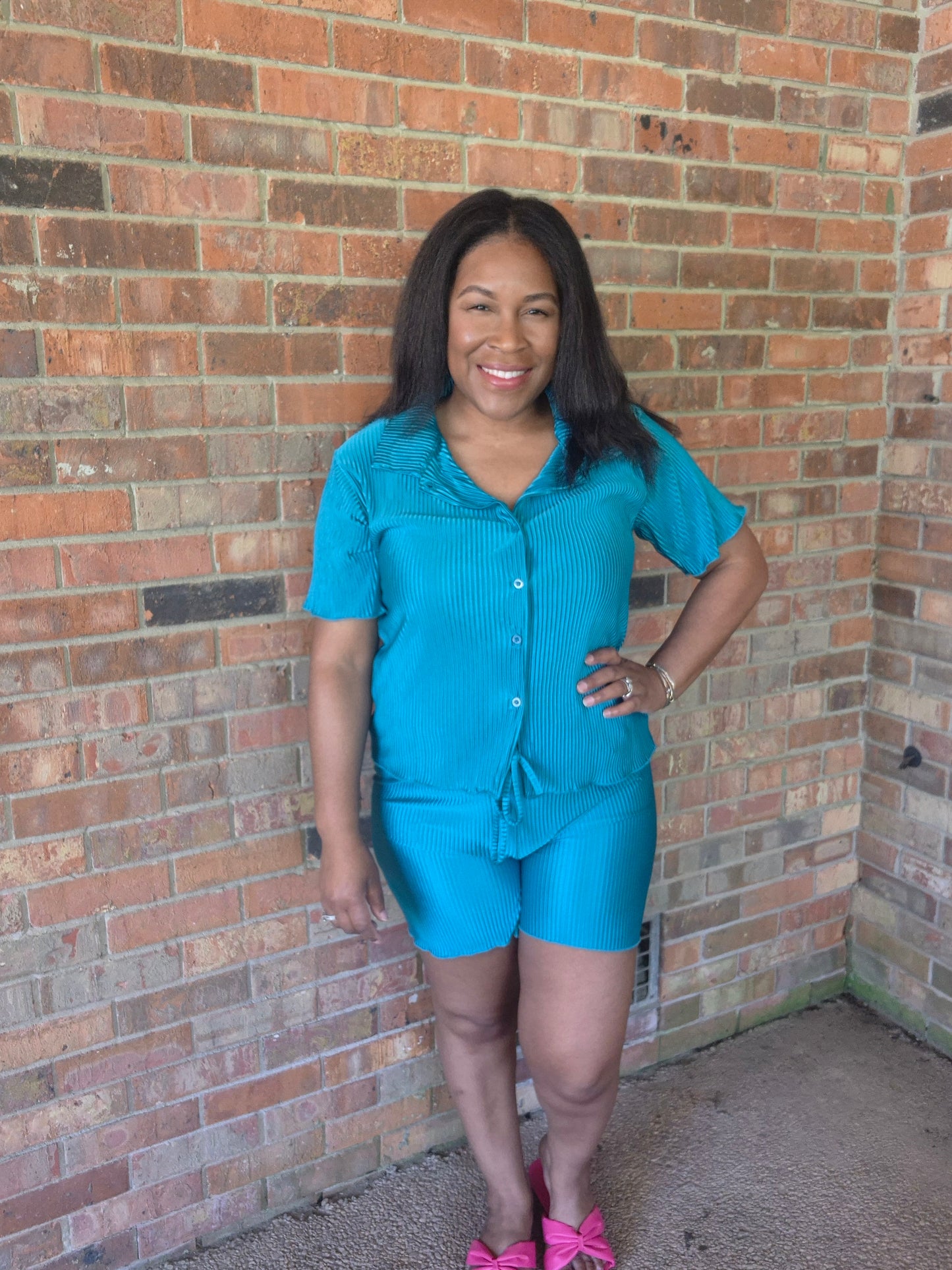 Trendy Crinkled Button-Up Short Sleeve Top and Shorts Set: PEACOCK BLUE
