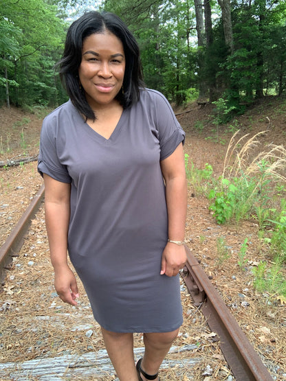 V-Neck Dress (Misses)