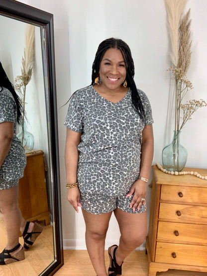 Gray Leopard Short Set