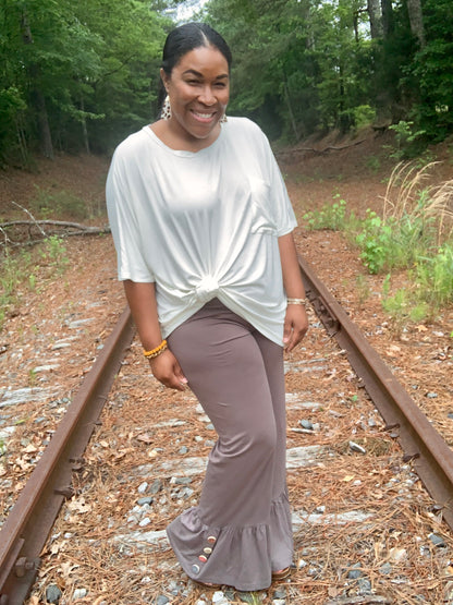 Ruffle Bottom Pant