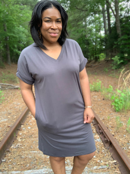 V-Neck Dress (Misses)