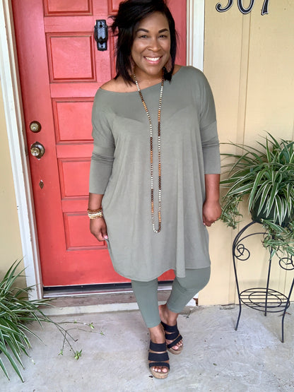 Lt. Olive Set (Misses)