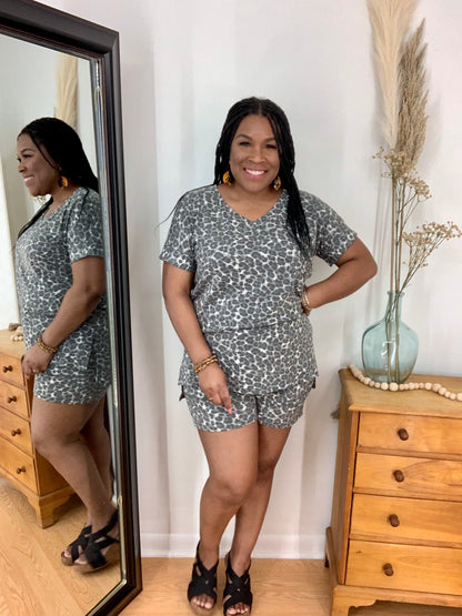 Gray Leopard Short Set